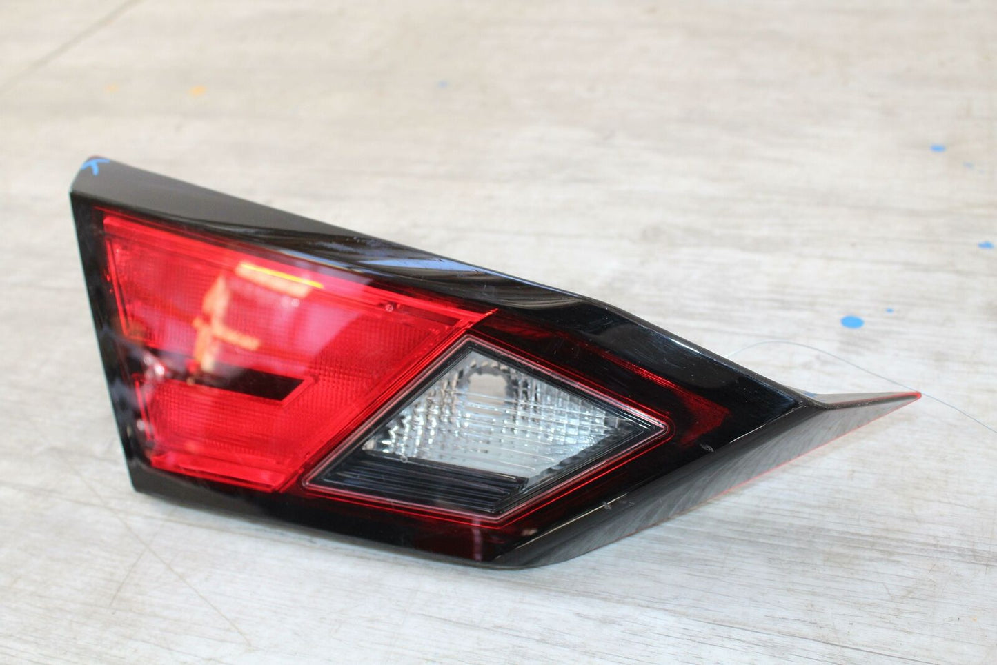 Tail Light Assembly NISSAN ALTIMA Left 19 20