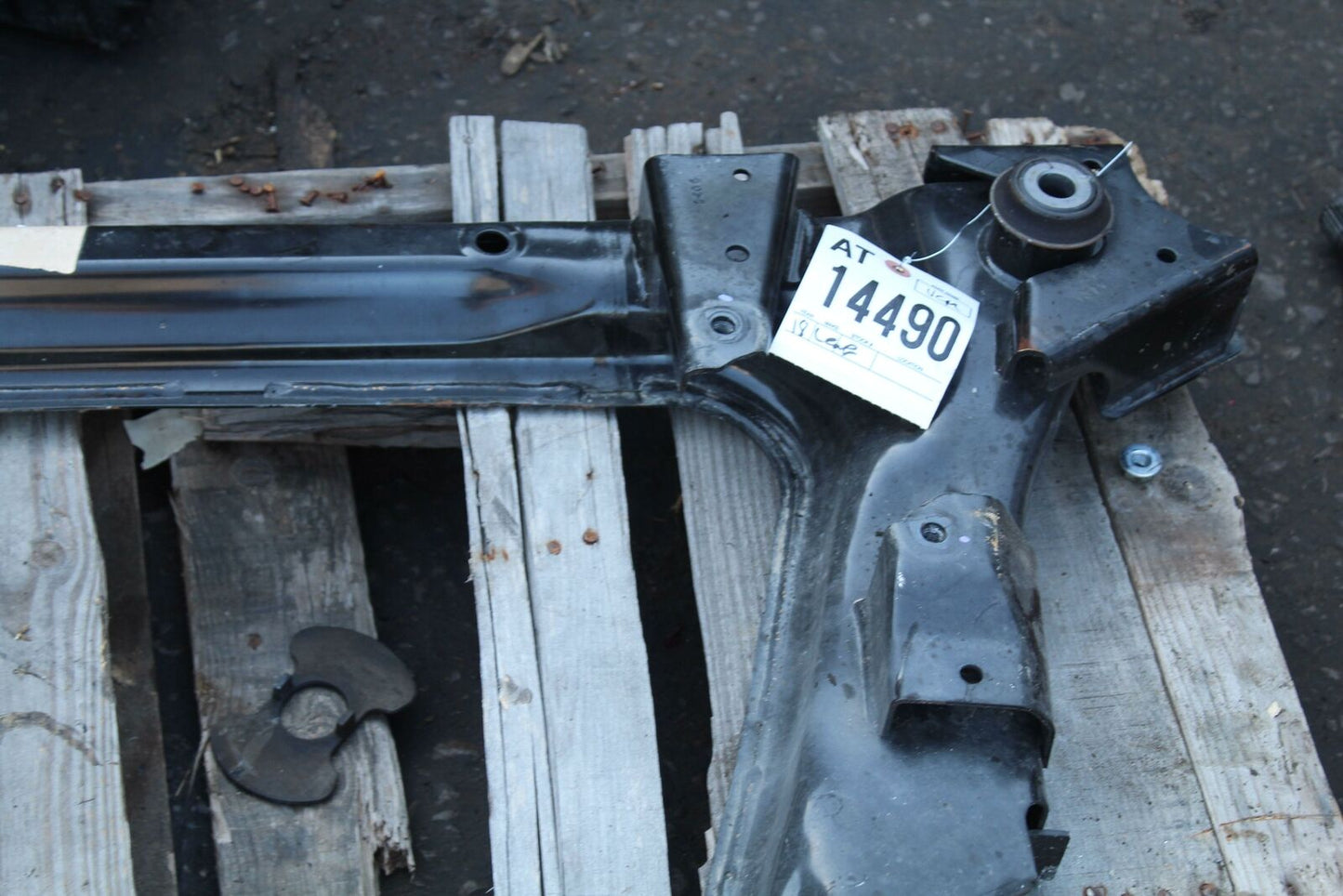 Undercarriage Crossmember NISSAN LEAF 18 19