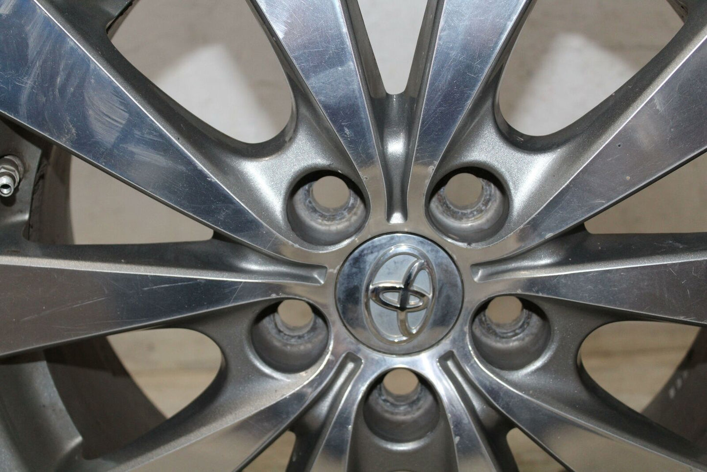 Wheel TOYOTA AVALON 11 12