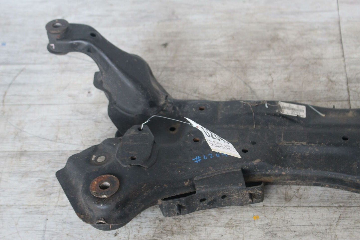 Undercarriage Crossmember HYUNDAI SANTA FE 13 14 15 16 17 18