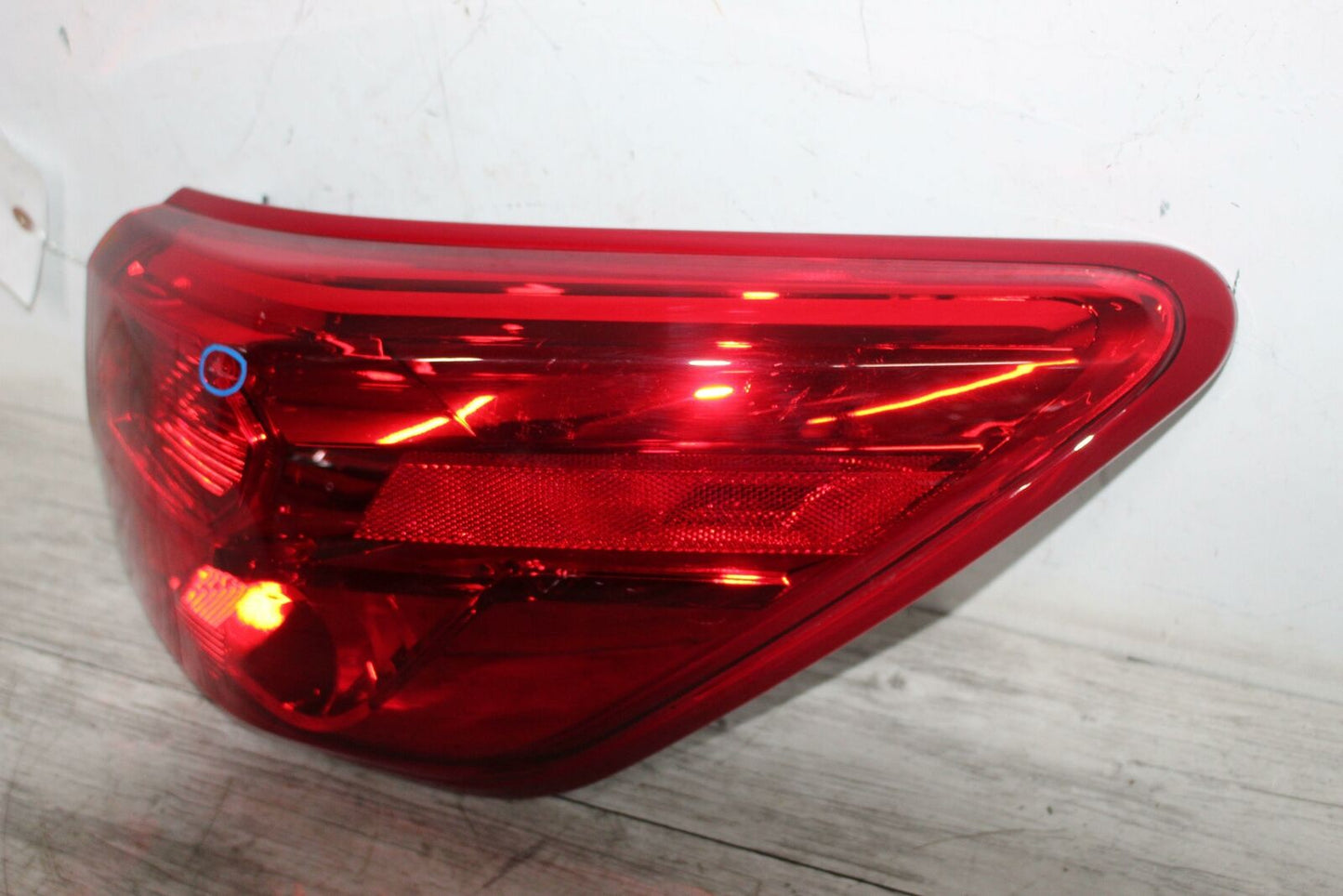 Tail Light Assembly NISSAN PATHFINDER Right 17 18 19 20