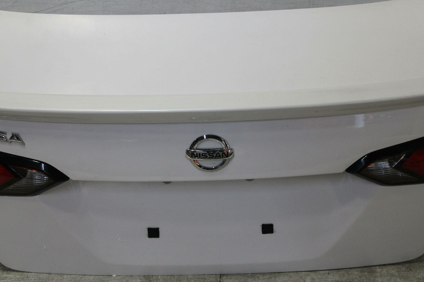 Trunk/decklid/hatch/tailgate NISSAN VERSA 20