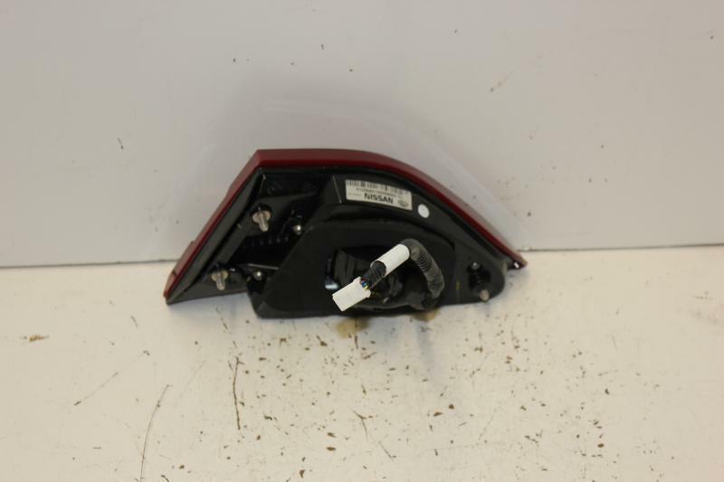 Tail Light Assembly NISSAN MAXIMA Left 16 17 18