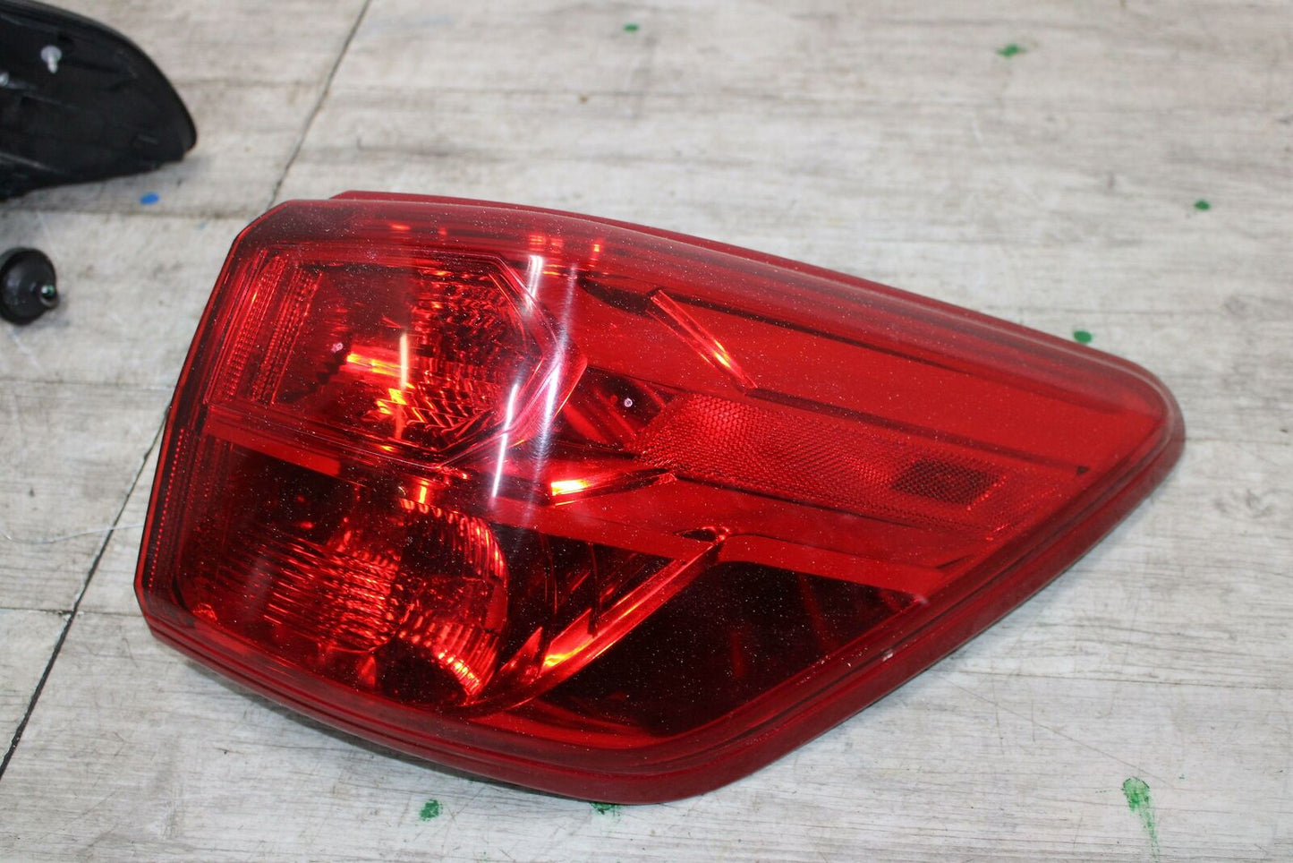 Tail Light Assembly NISSAN PATHFINDER Right 17 18 19 20