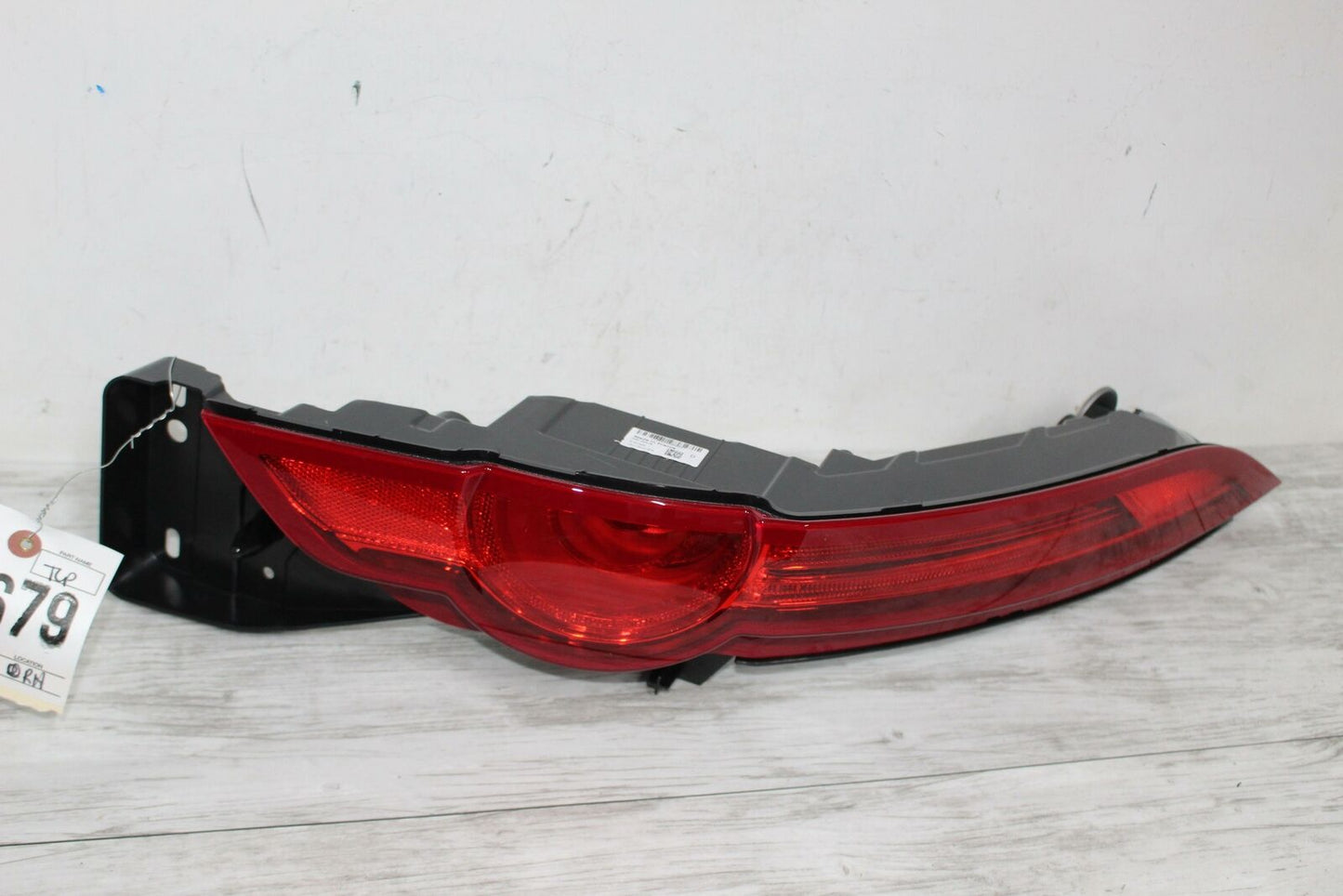 Tail Light Assembly JAGUAR F-TYPE Right 18 19