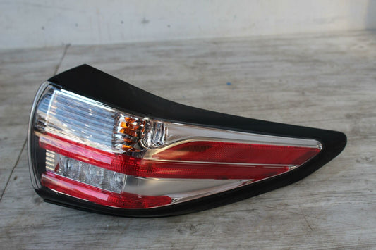 Tail Light Assembly NISSAN MURANO Right 16 17 18