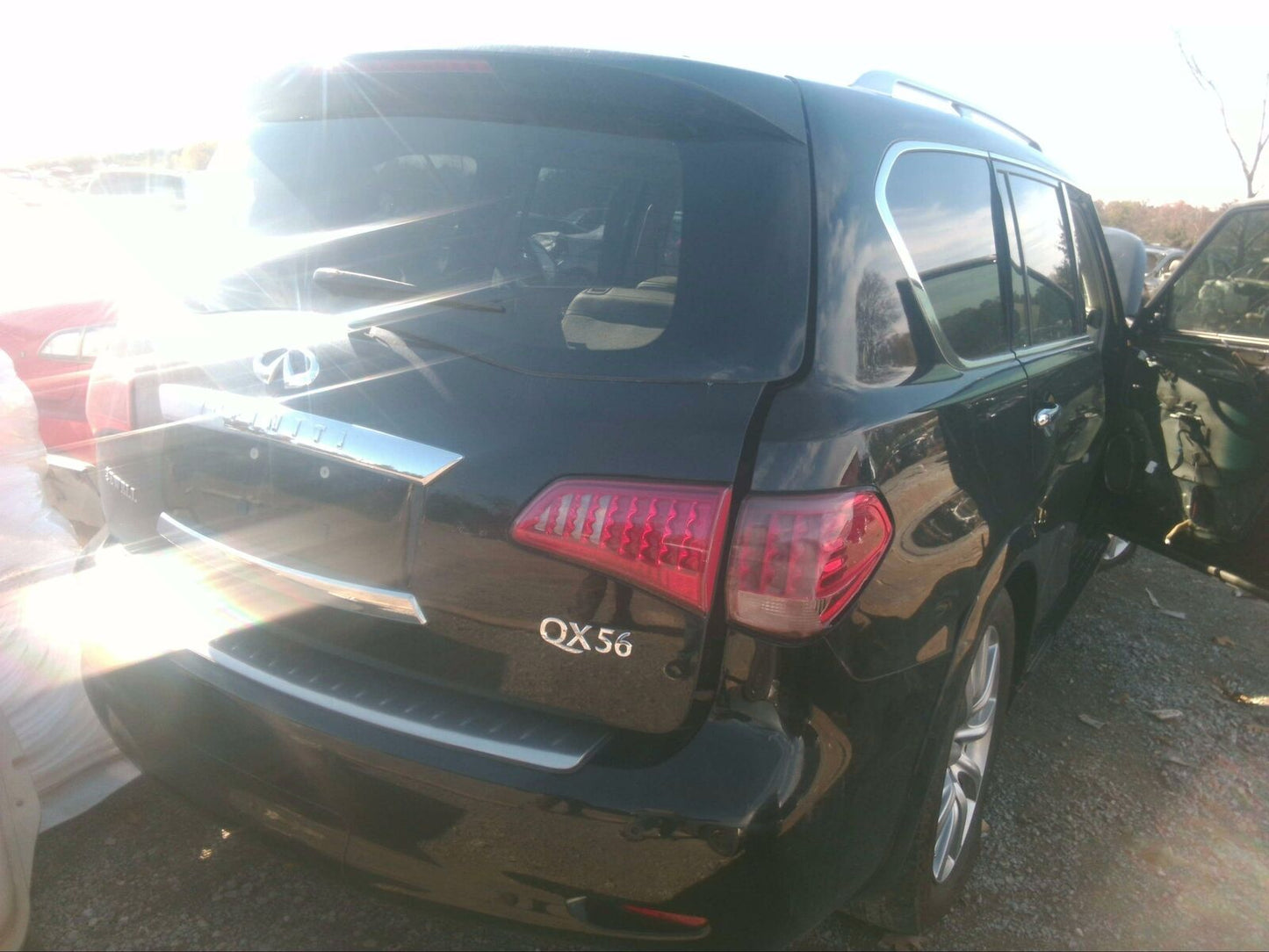 Rear Seat INFINITI QX56 12