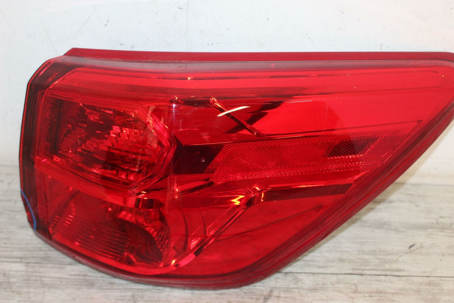 Tail Light Assembly NISSAN PATHFINDER Right 17 18 19 20