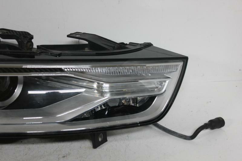 Headlamp Assembly AUDI Q3 Right 16 17 18