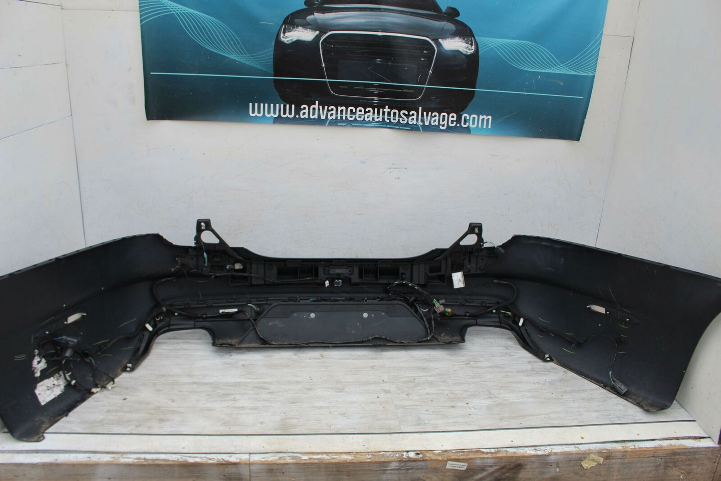 Rear Bumper Assembly JAGUAR XJ 10 11 12 13 14 15