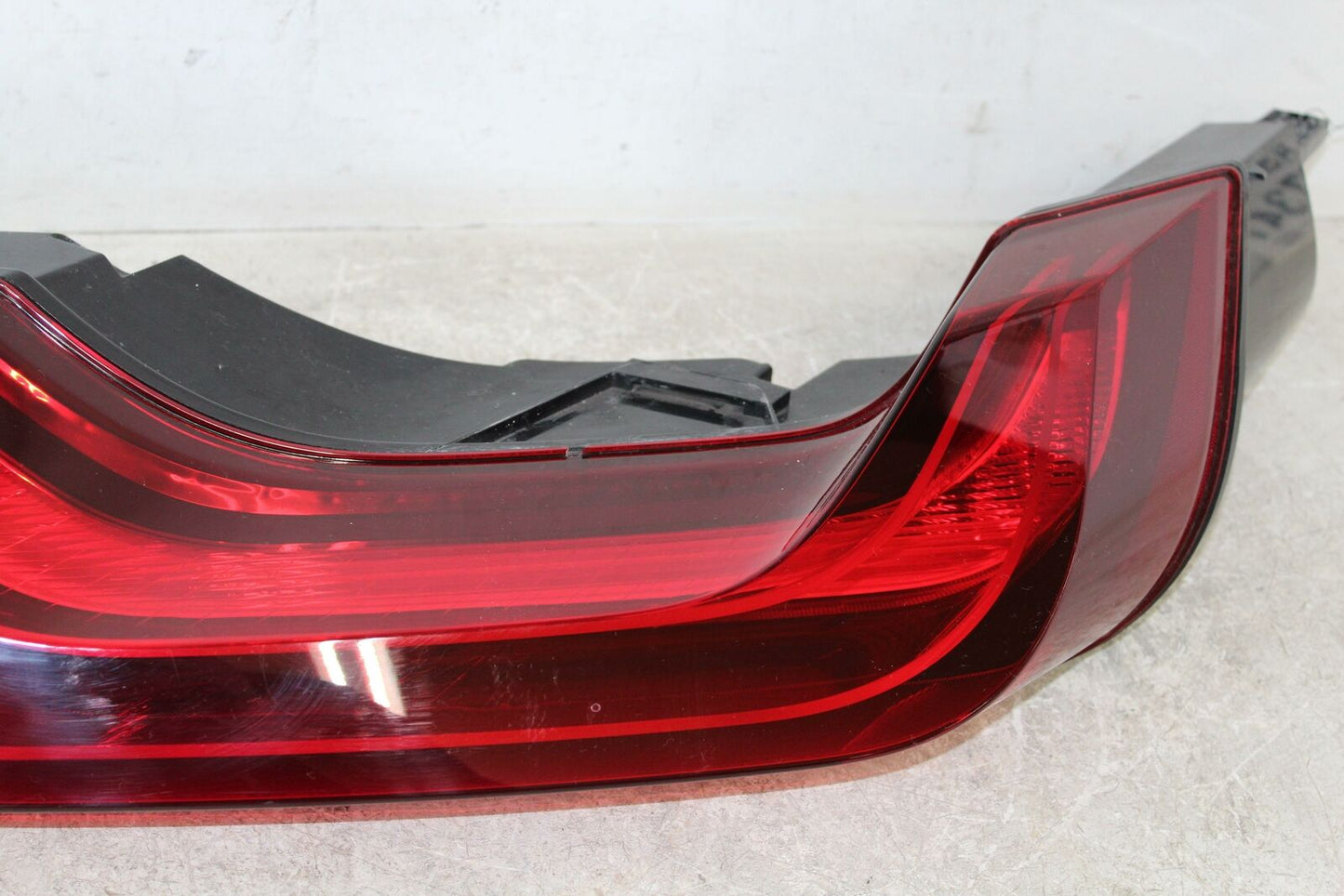 Tail Light Assembly BMW I8 Right 14 15 16 17 19