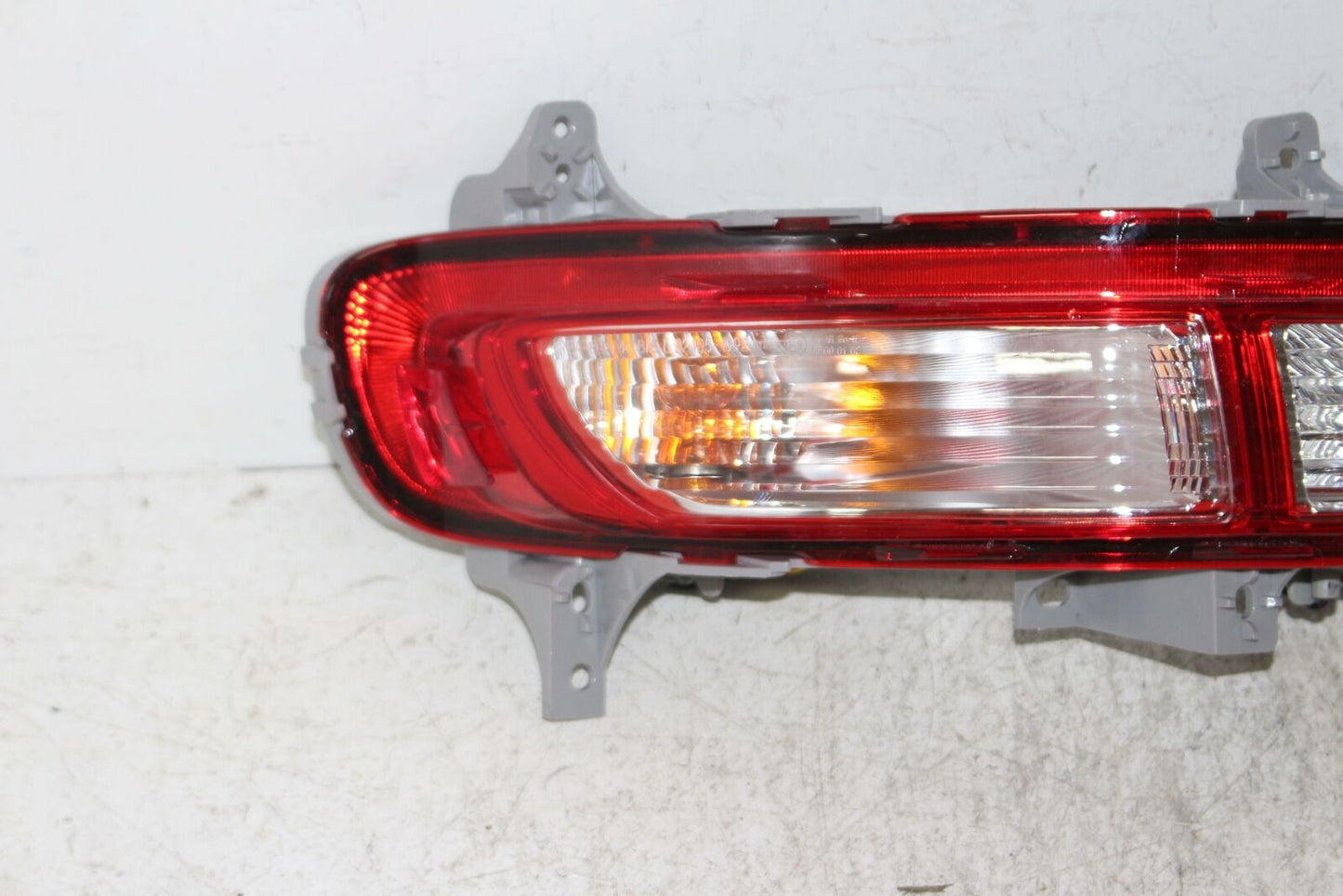 Tail Light Assembly KIA SPORTAGE Left 14 15 16