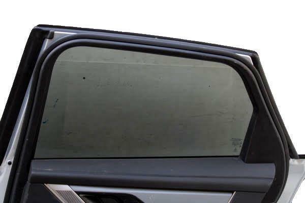 Rear Door JAGUAR F-PACE Right 21 SMALL DING SCRATCHES