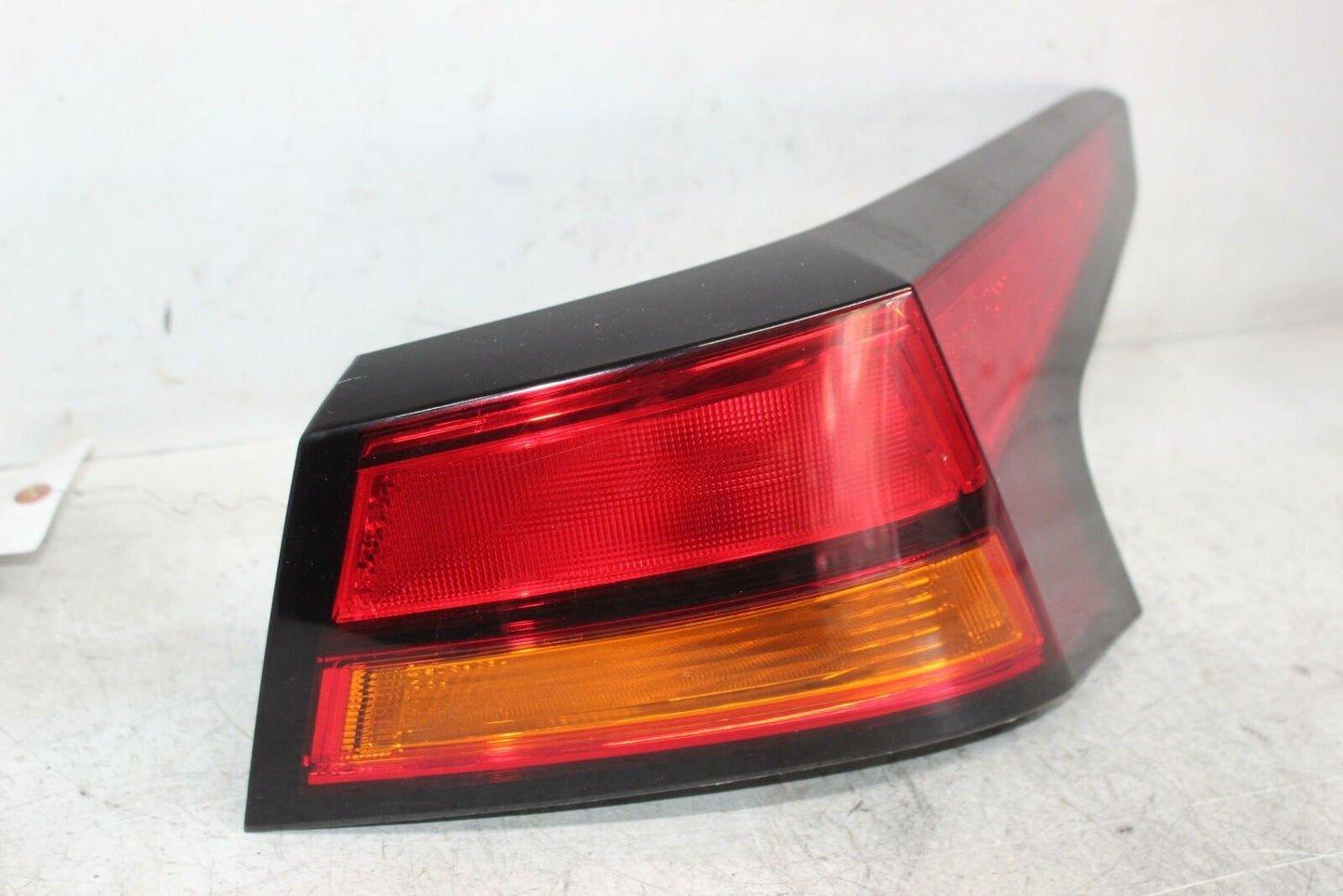 Tail Light Assembly NISSAN ALTIMA Right 19 20