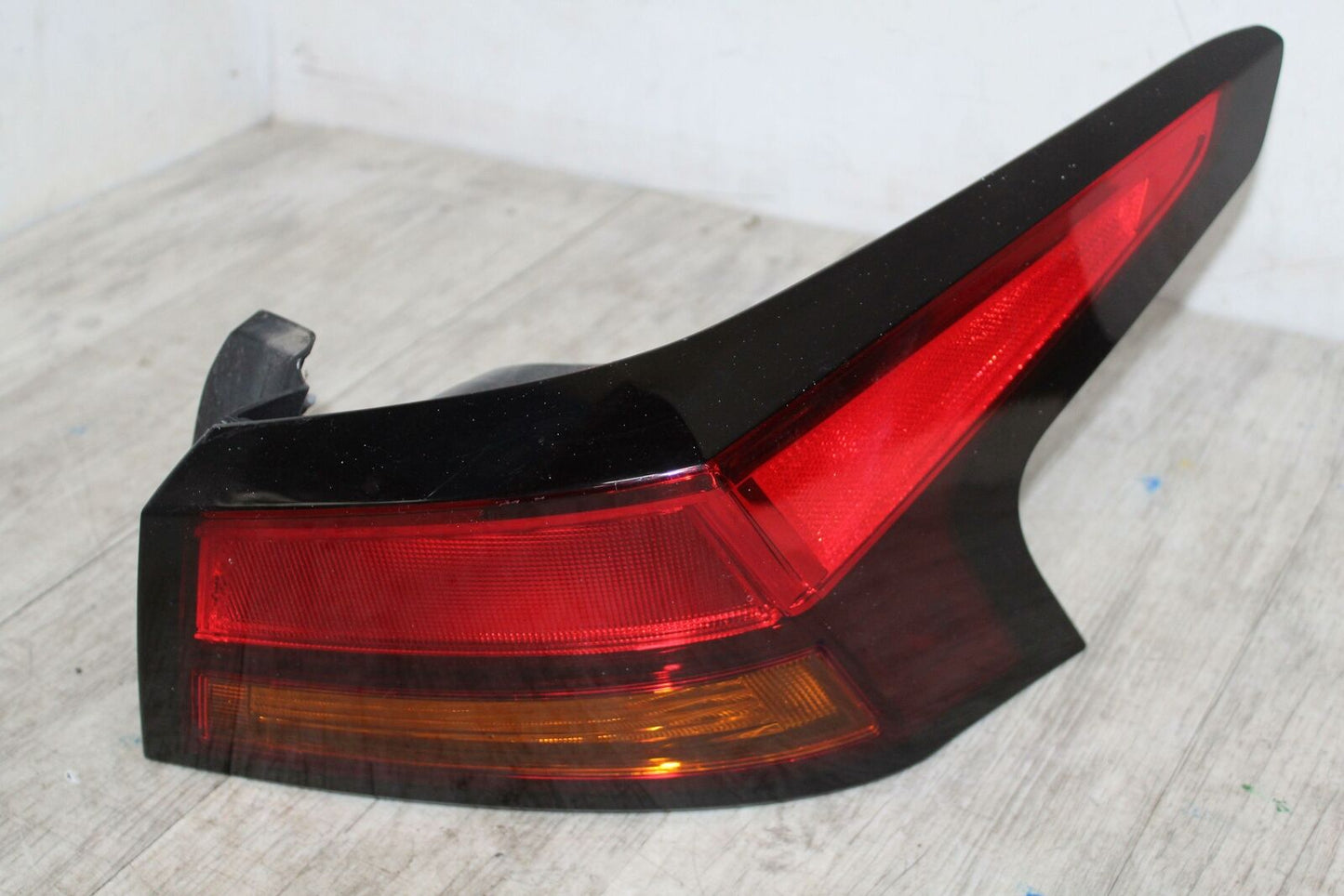 Tail Light Assembly NISSAN ALTIMA Right 19 20