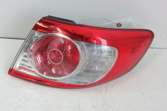 Tail Light Assembly HYUNDAI SANTA FE Right 10 11 12