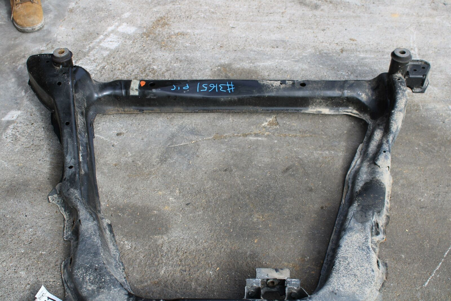 Undercarriage Crossmember BMW 750 SERIES 06 07 08