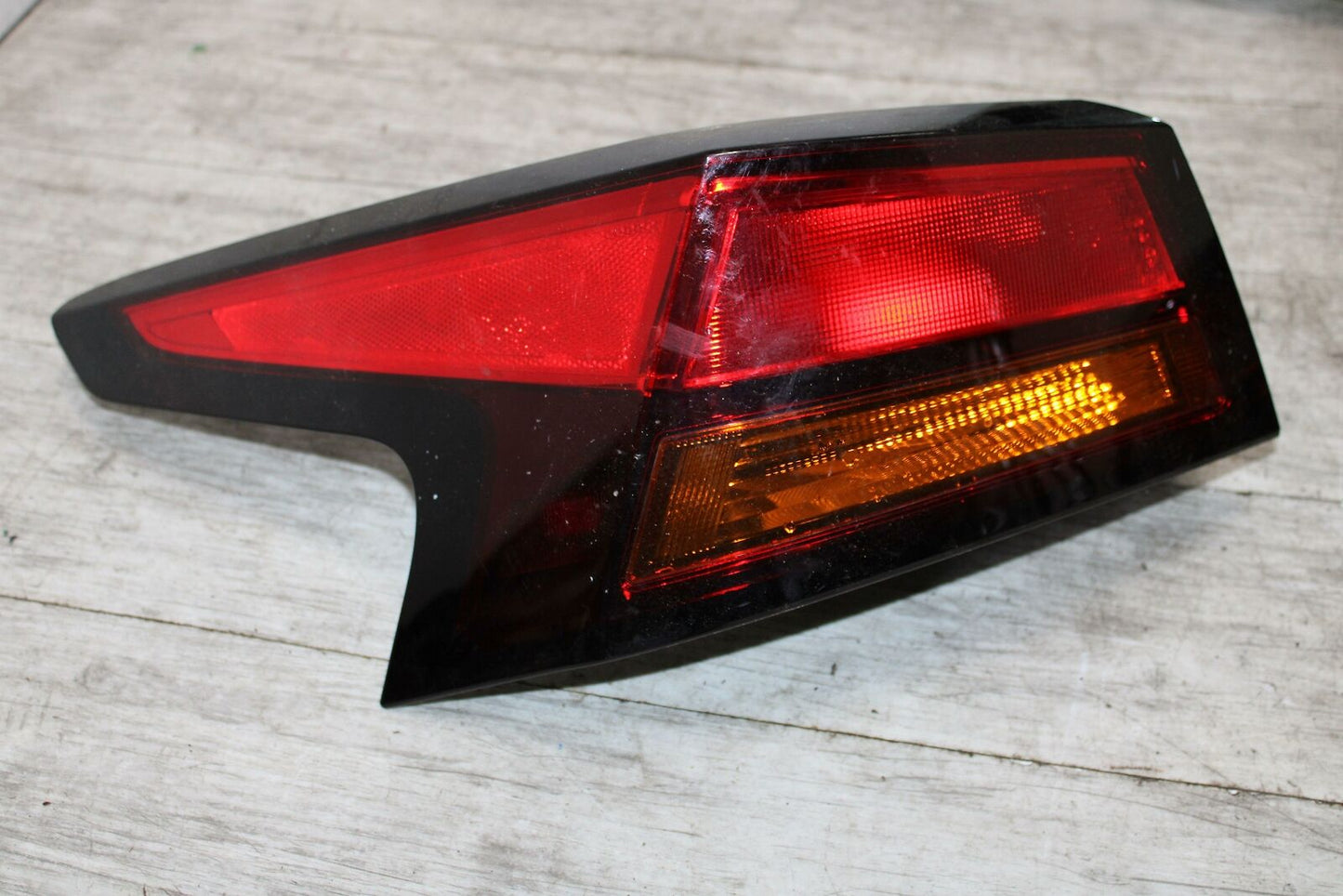 Tail Light Assembly NISSAN ALTIMA Left 19 20