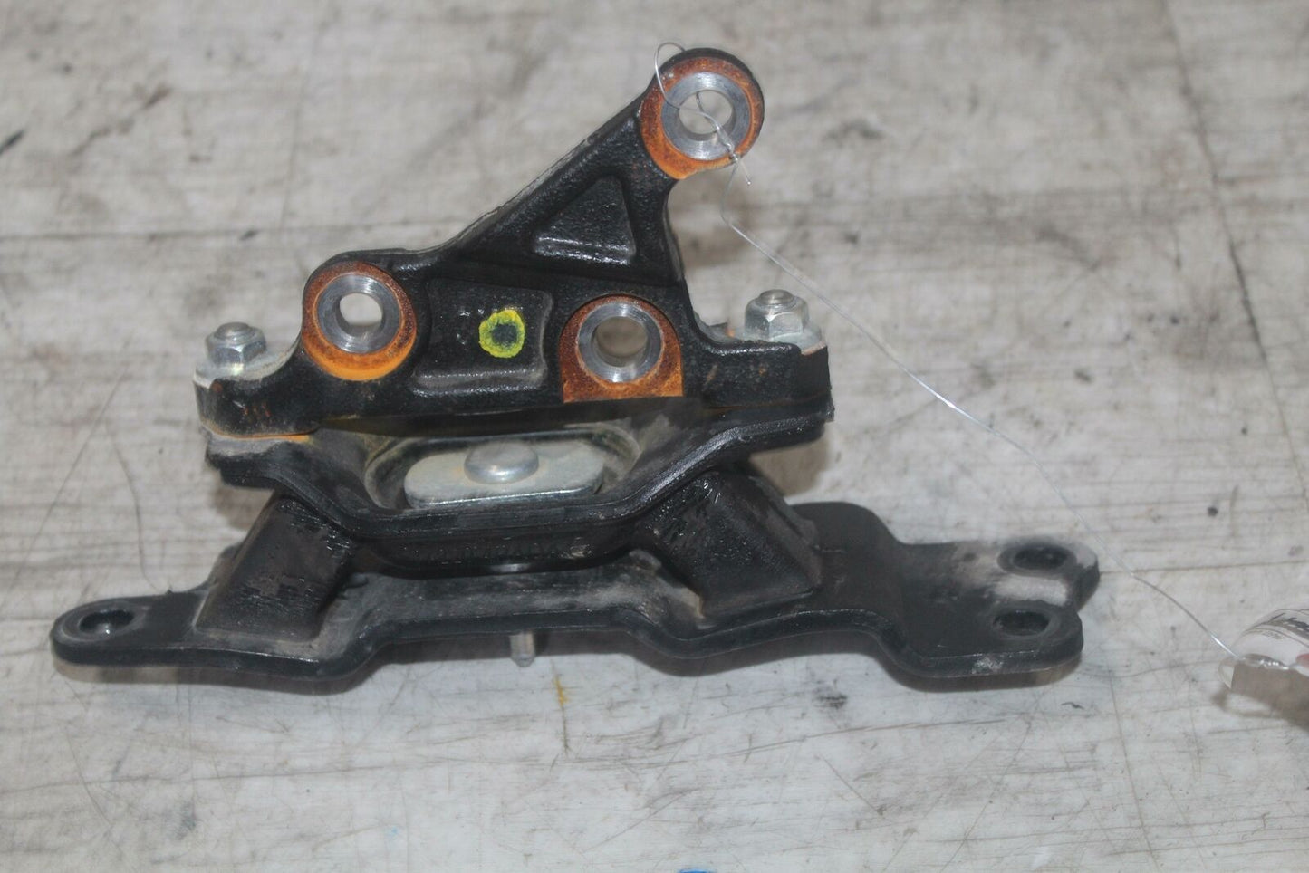 Transmission Mount NISSAN MAXIMA 19