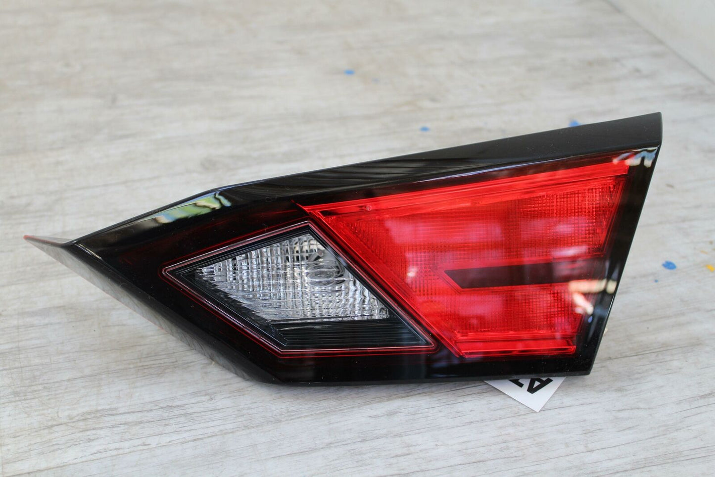 Tail Light Assembly NISSAN ALTIMA Right 19 20