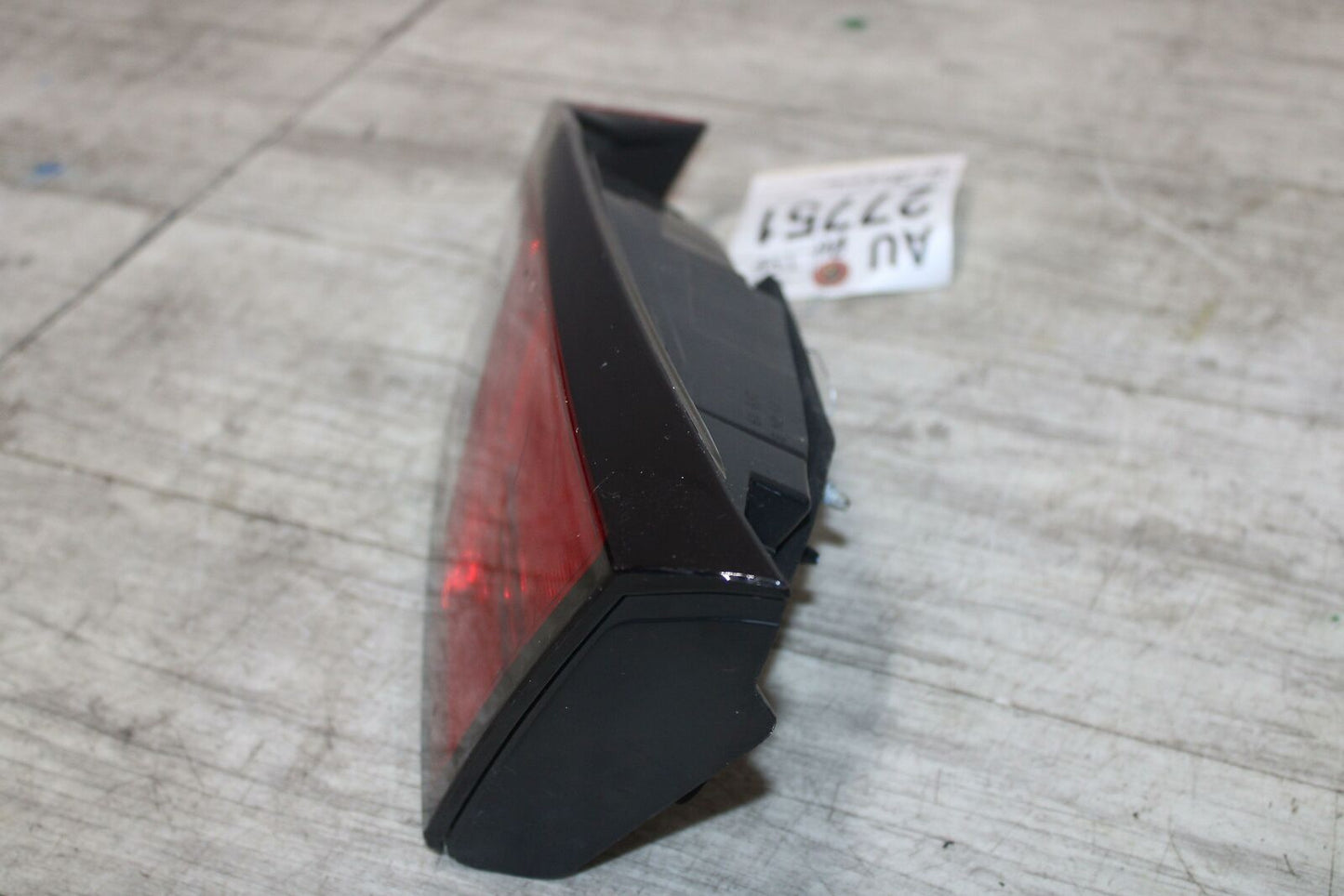 Tail Light Assembly NISSAN ALTIMA Right 19 20