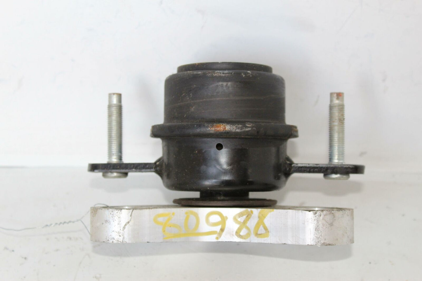 Transmission Mount LAND ROVER LR4 11