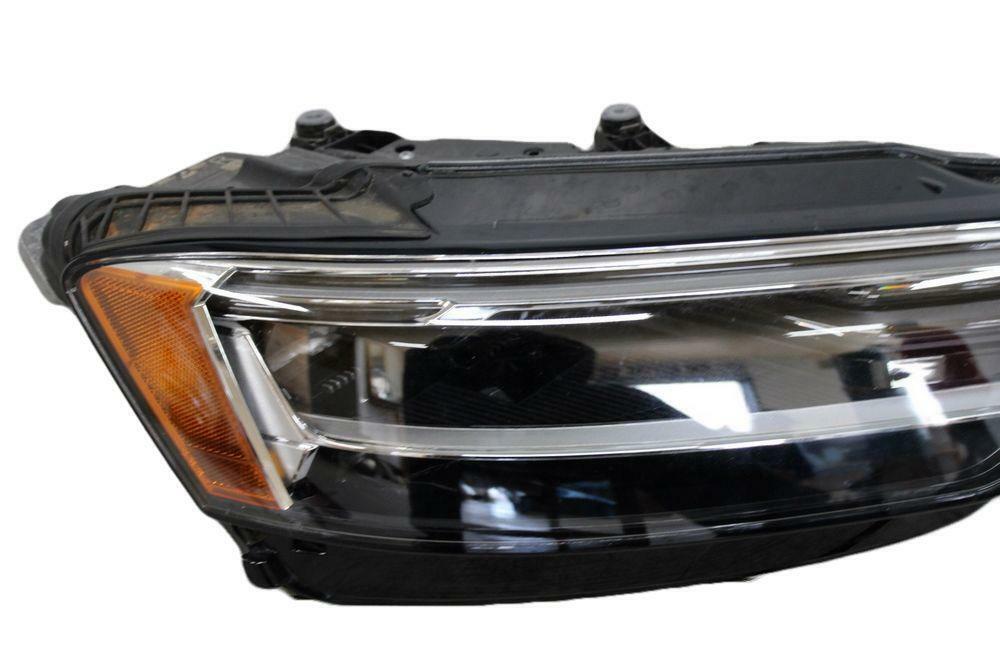 Headlamp Assembly AUDI A8 Right 19 20