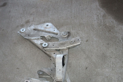 Undercarriage Crossmember BMW I8 18