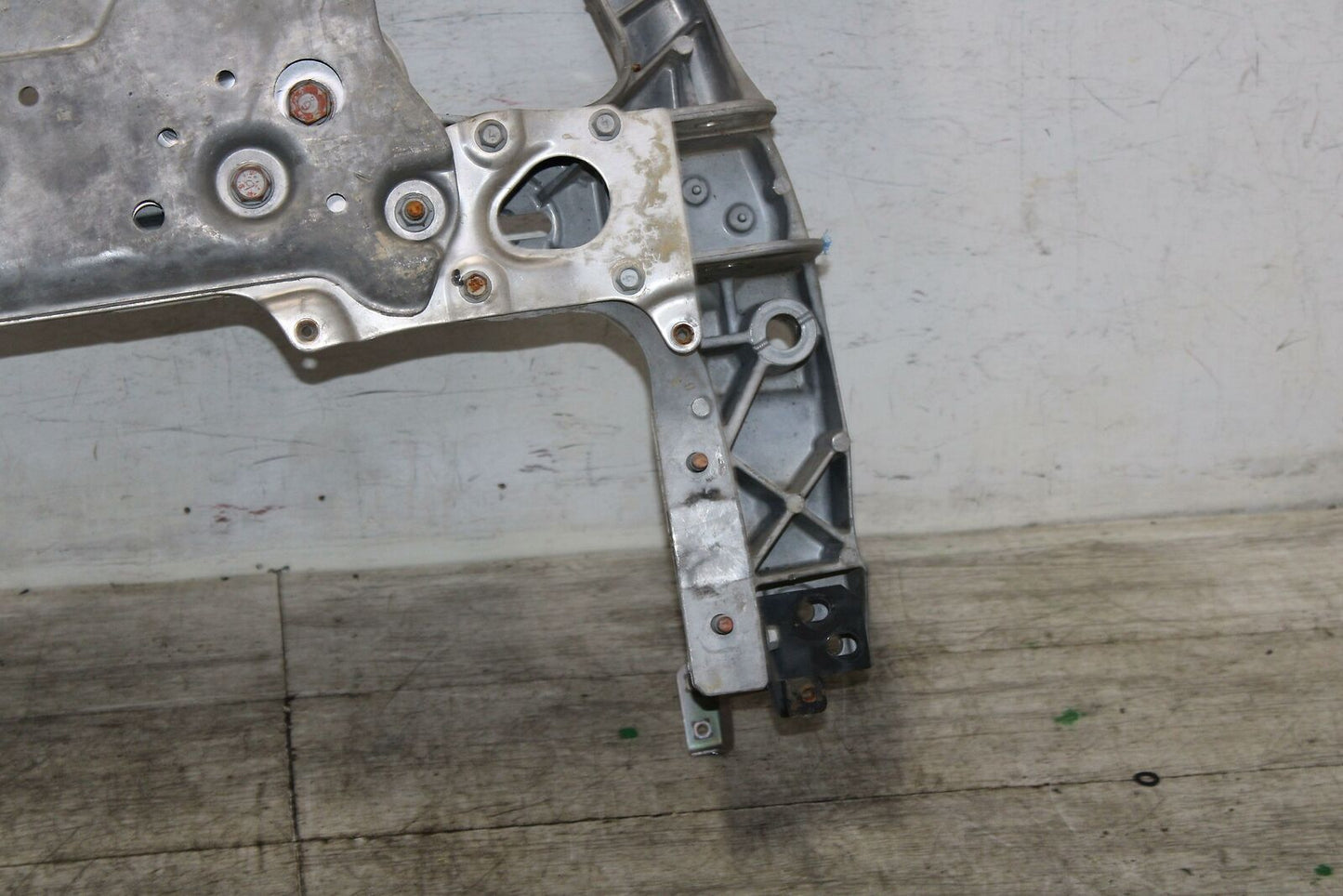 Undercarriage Crossmember INFINITI Q60 17 18 19