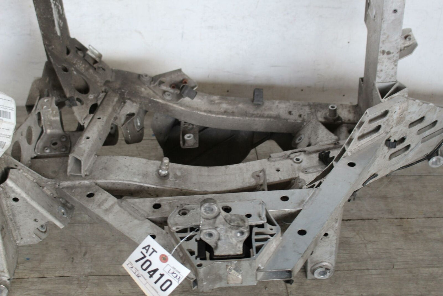 Undercarriage Crossmember BMW I8 14 15 16 17 19