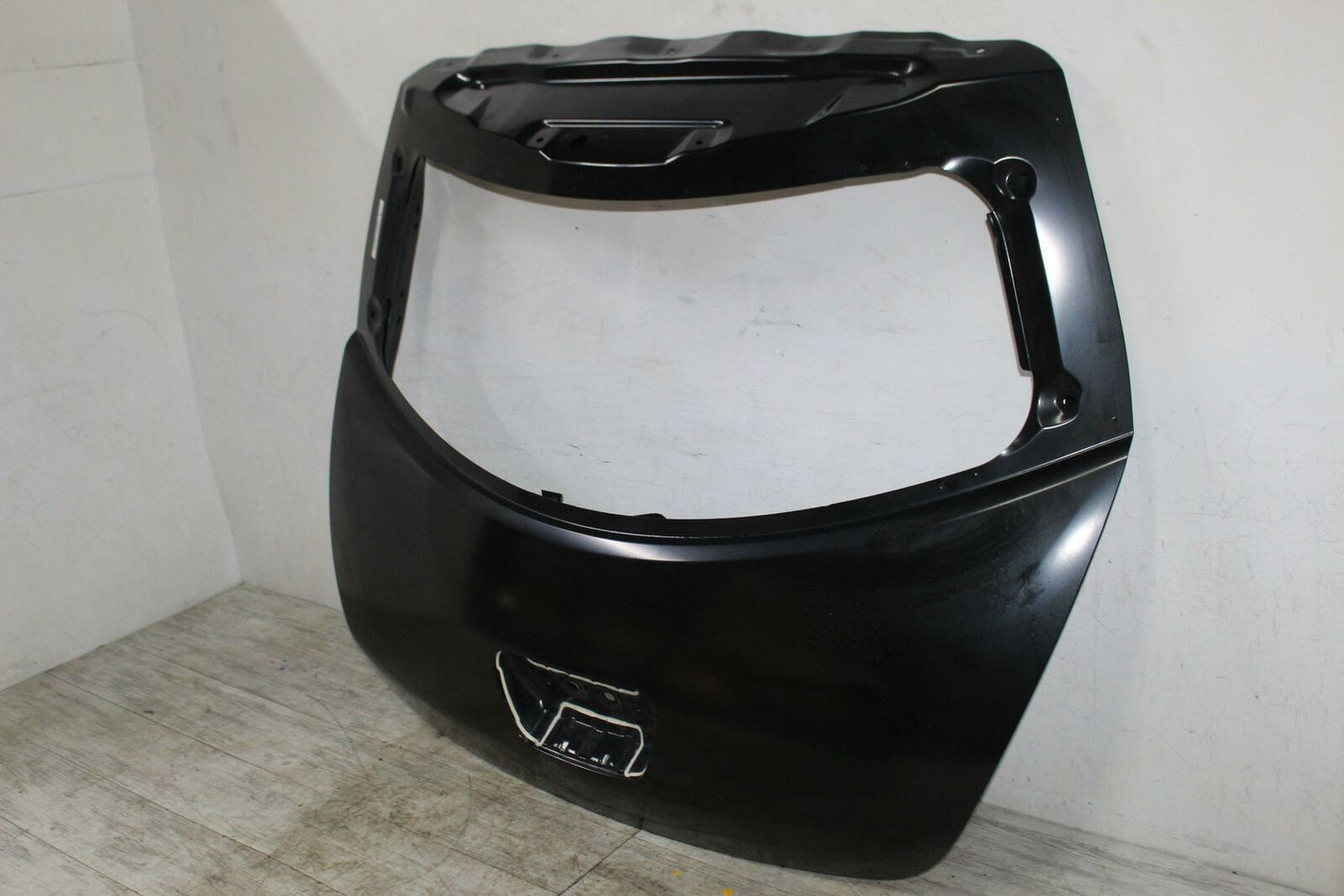 Trunk/decklid/hatch/tailgate NISSAN LEAF 13