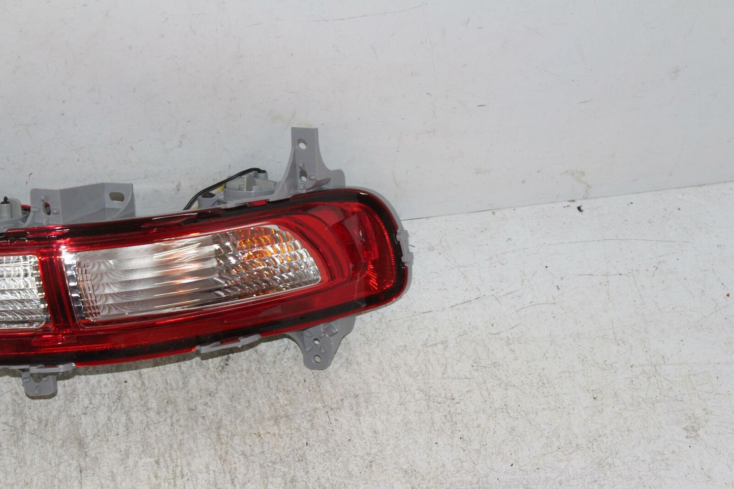 Tail Light Assembly KIA SPORTAGE Left 14 15 16