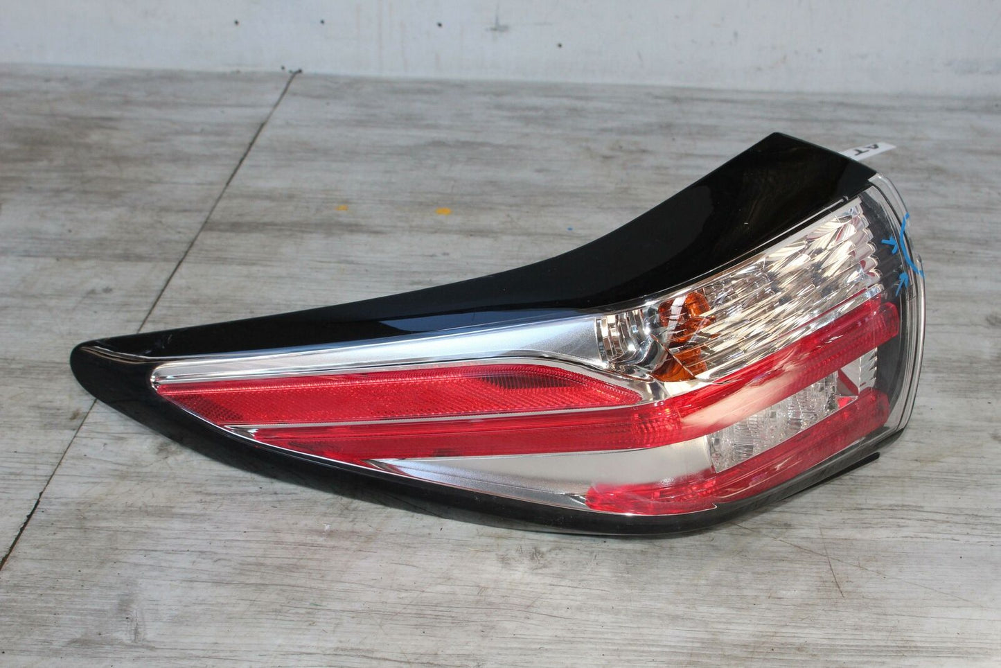 Tail Light Assembly NISSAN MURANO Left 16 17 18