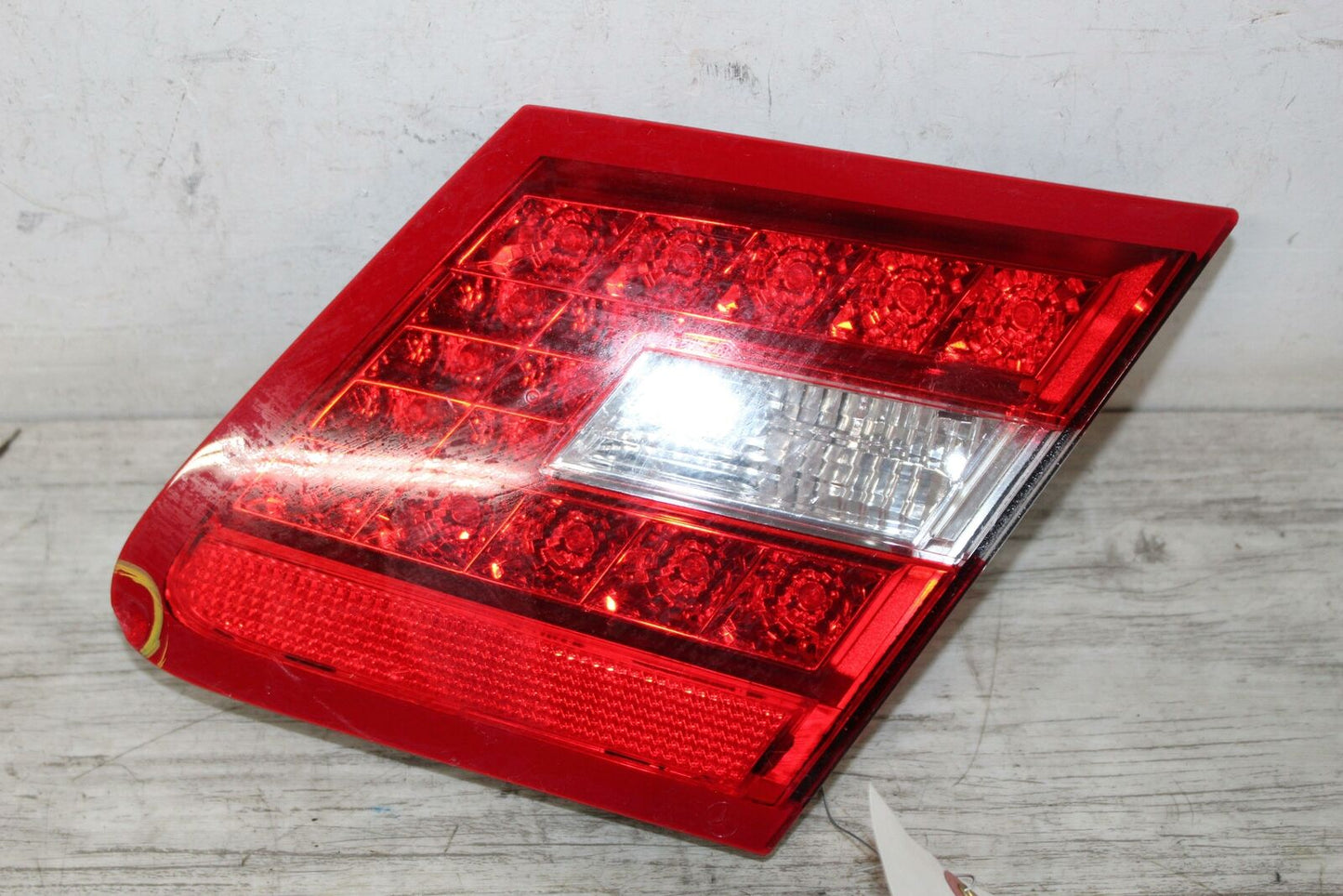 Tail Light Assembly MERCEDES E-CLASS Right 10 11 12 13