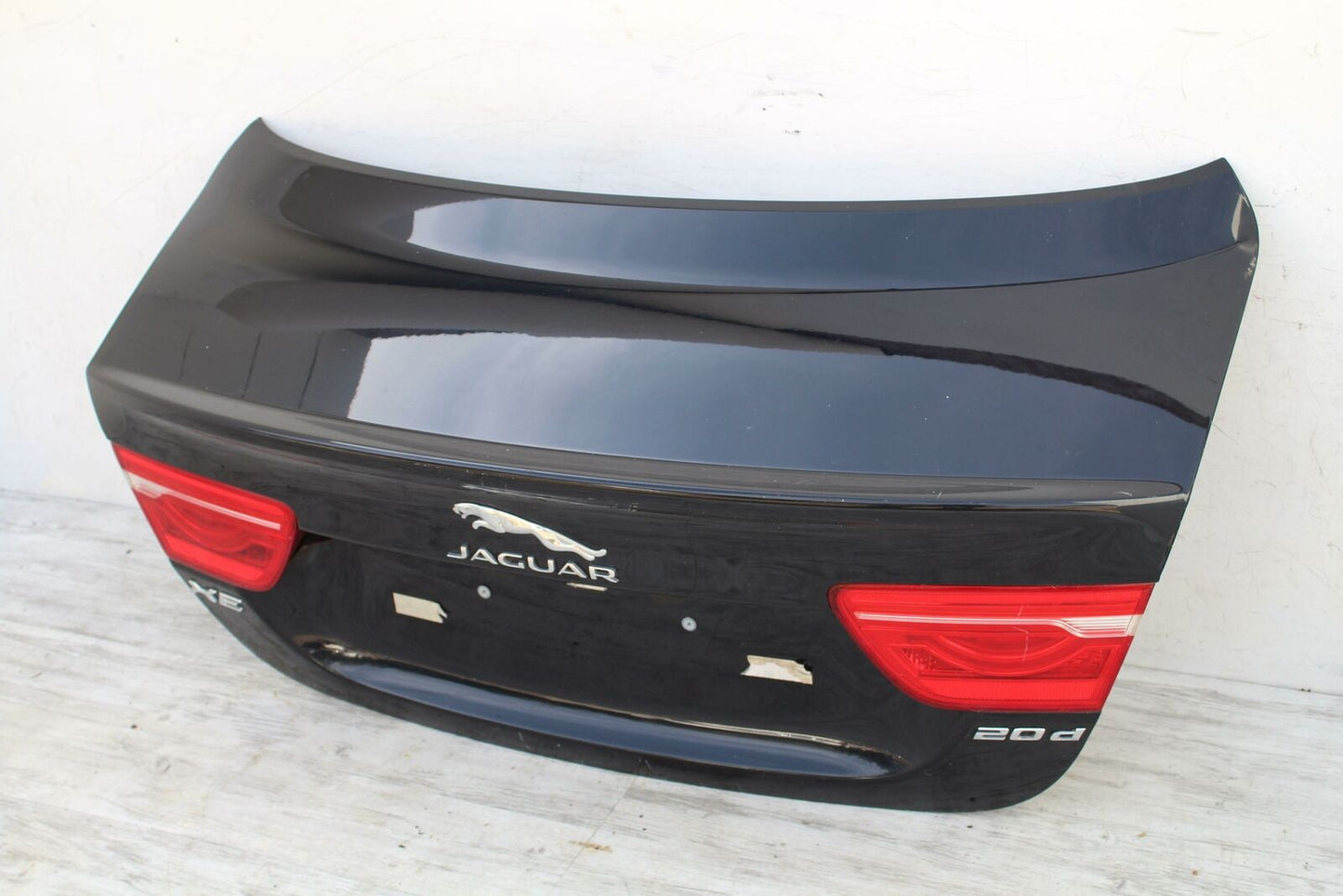 Trunk/decklid/hatch/tailgate JAGUAR XE 17 18 19