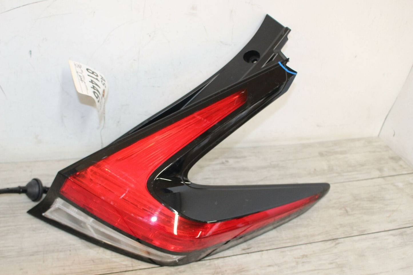 Tail Light Assembly NISSAN LEAF Right 18 19 20