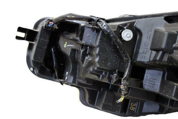 Headlamp Assembly NISSAN VERSA Right 20