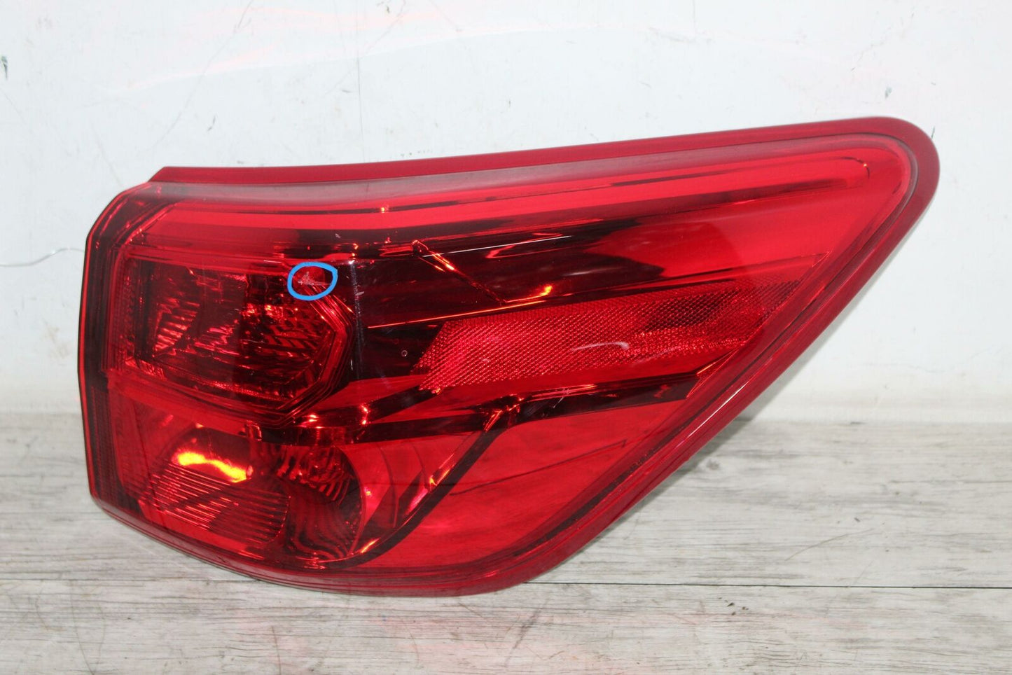 Tail Light Assembly NISSAN PATHFINDER Right 17 18 19 20