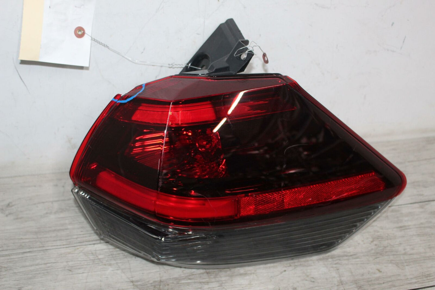 Tail Light Assembly ROGUE EXCEPT SPORT Right 17 18 19 20