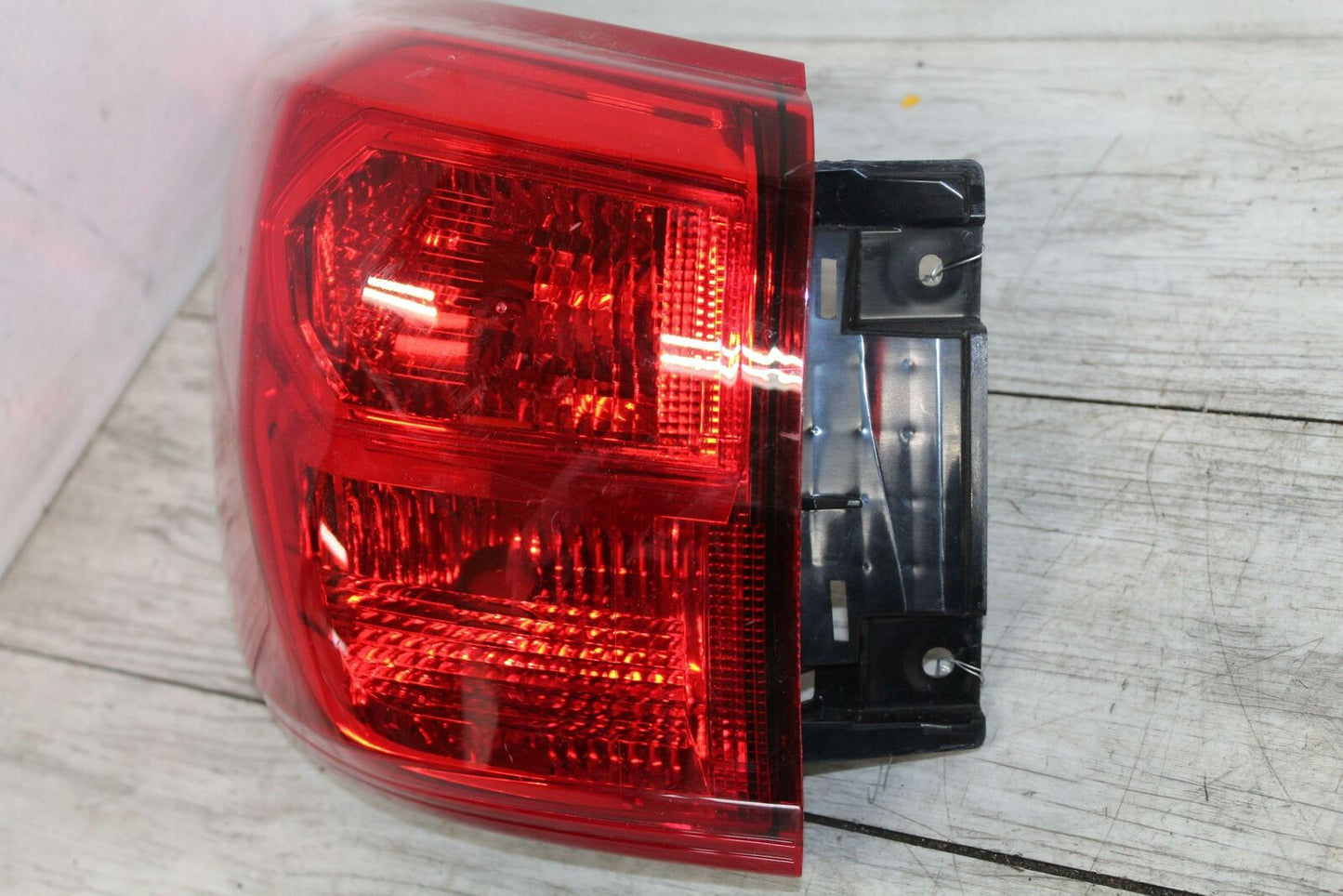 Tail Light Assembly NISSAN PATHFINDER Left 17 18 19 20