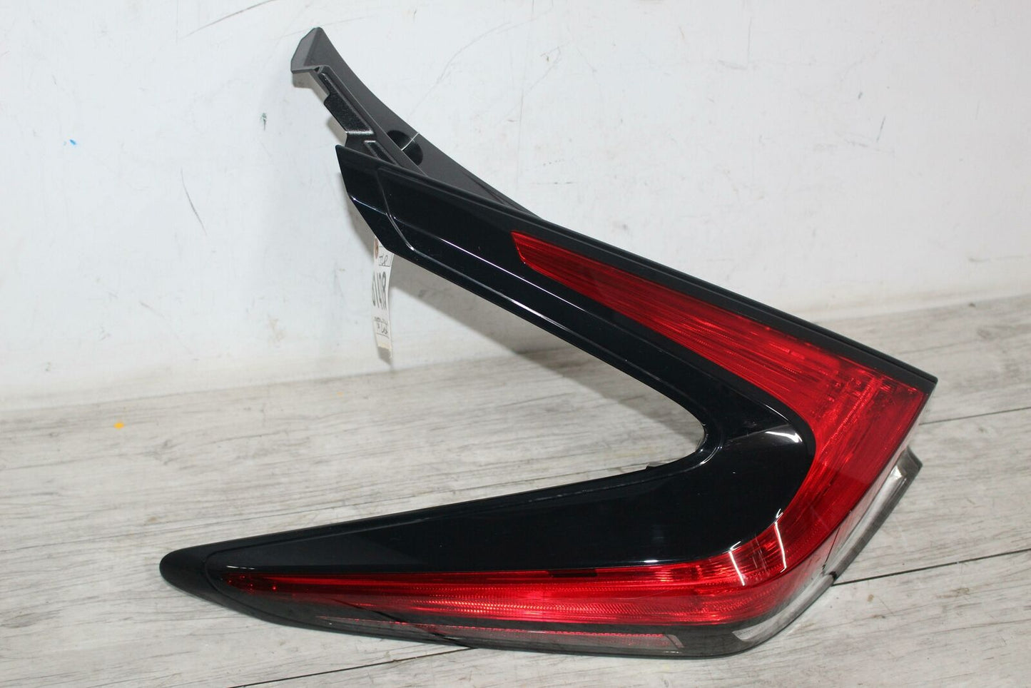 Tail Light Assembly NISSAN LEAF Left 18 19 20