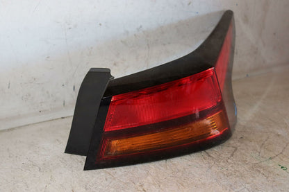 Tail Light Assembly NISSAN ALTIMA Right 19 20