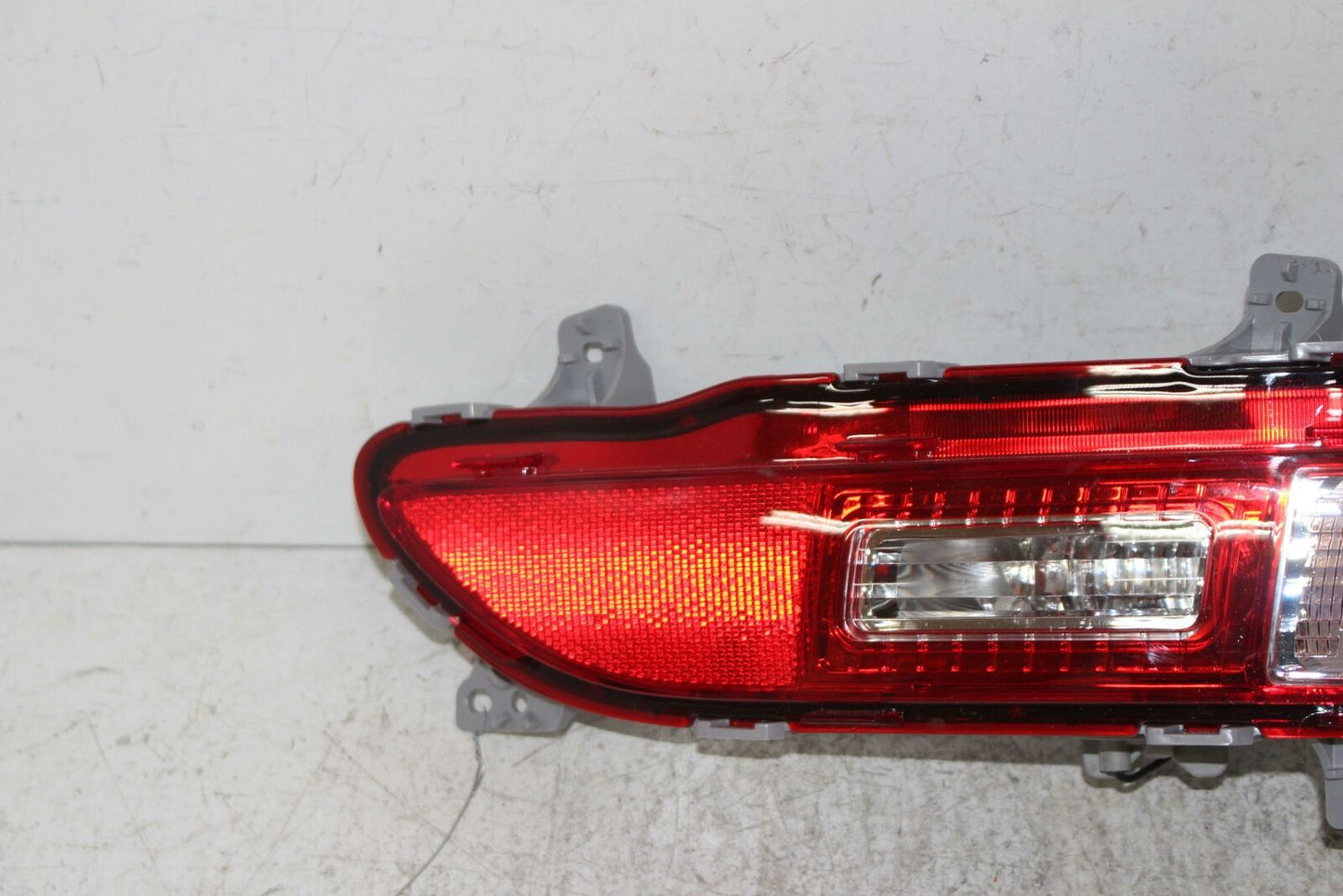 Tail Light Assembly KIA SPORTAGE Right 17 18 19