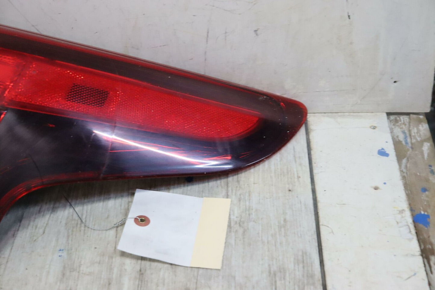 Tail Light Assembly NISSAN ROGUE SPORT Right 17 18 19