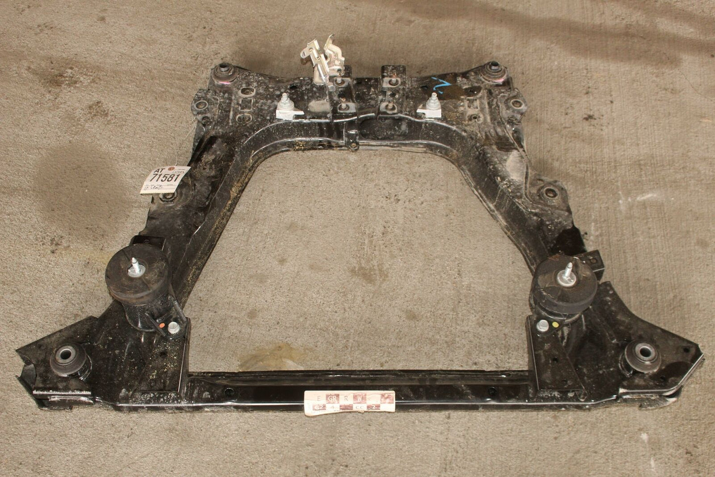 Undercarriage Crossmember NISSAN LEAF 18 19