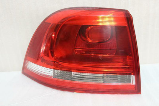 Tail Light Assembly VW TOUAREG Left 11 12 13 14