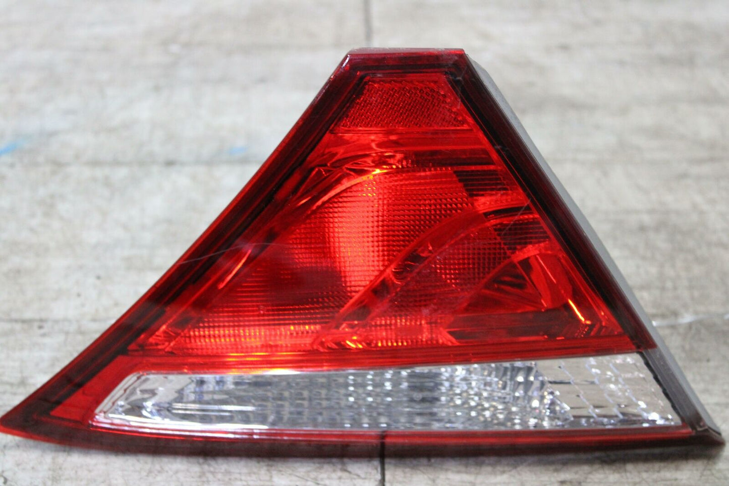 Tail Light Assembly TOYOTA CAMRY Left 15 16 17