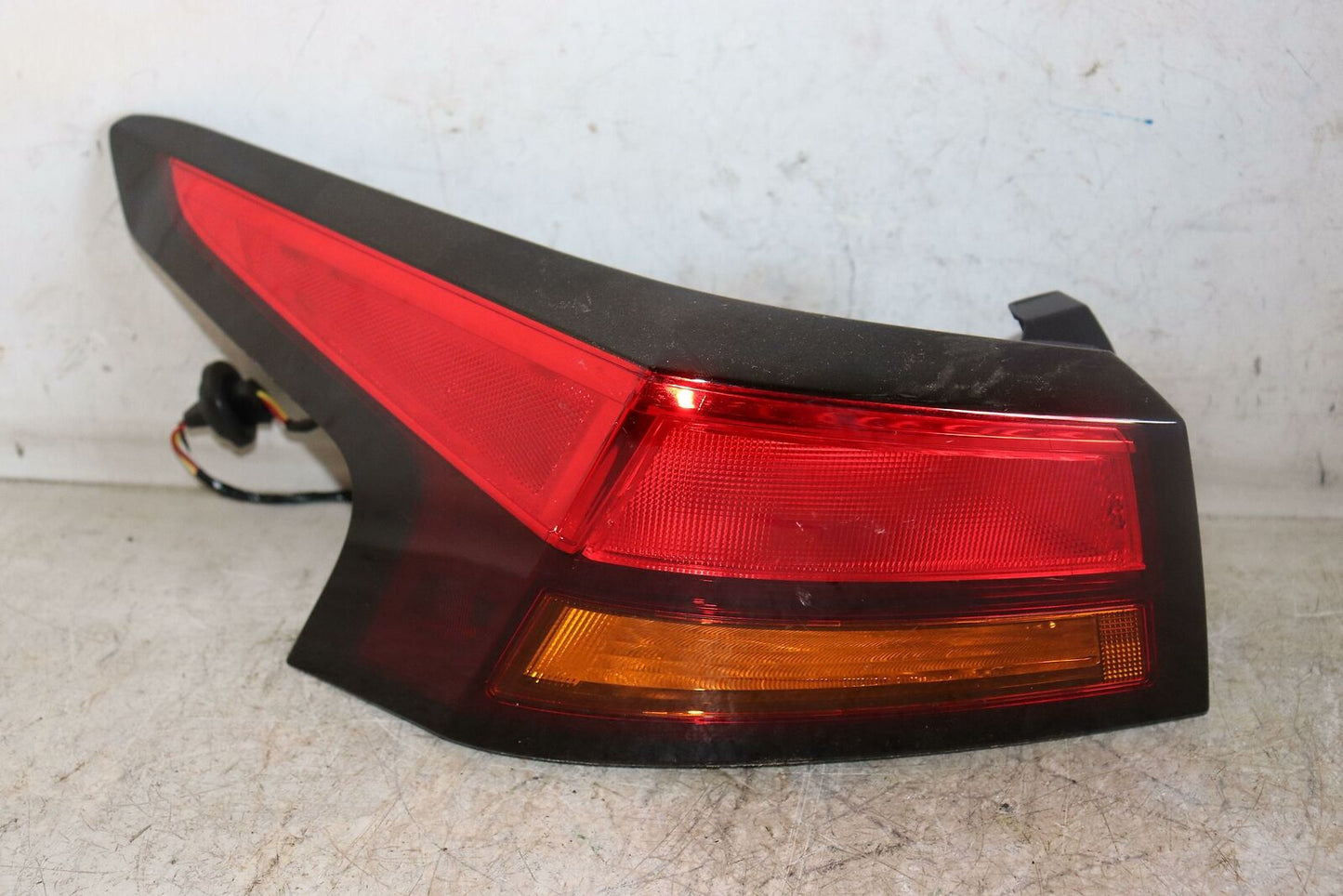 Tail Light Assembly NISSAN ALTIMA Left 19 20