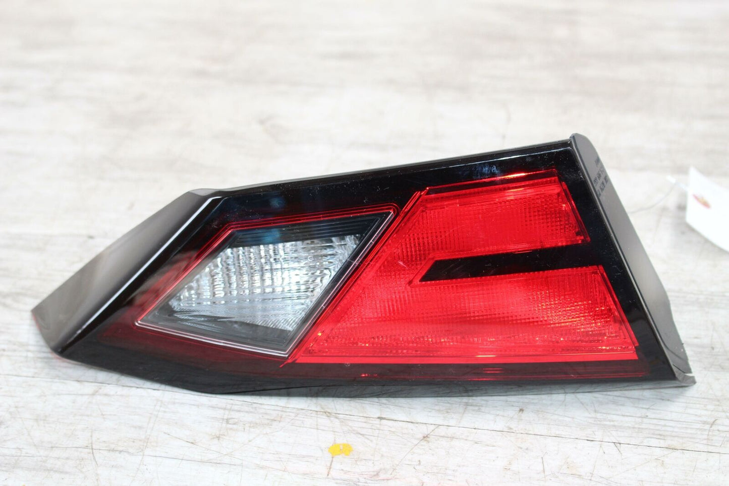 Tail Light Assembly NISSAN ALTIMA Left 19 20