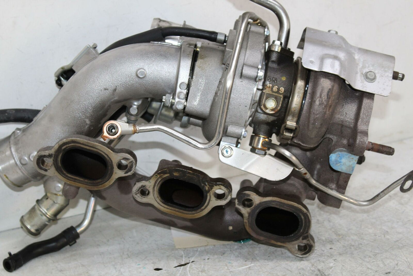 Turbo/supercharger NISSAN GT-R 12 13 14 15 16 17 18 19